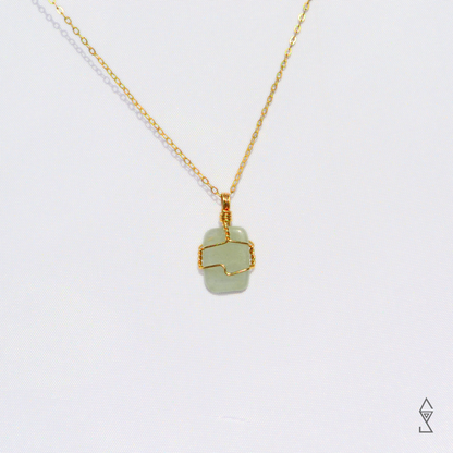 Aquamarine Crystal necklace 14K gold wire wrapped handmade jewelry Melbourne healing crystal jewelry meaning