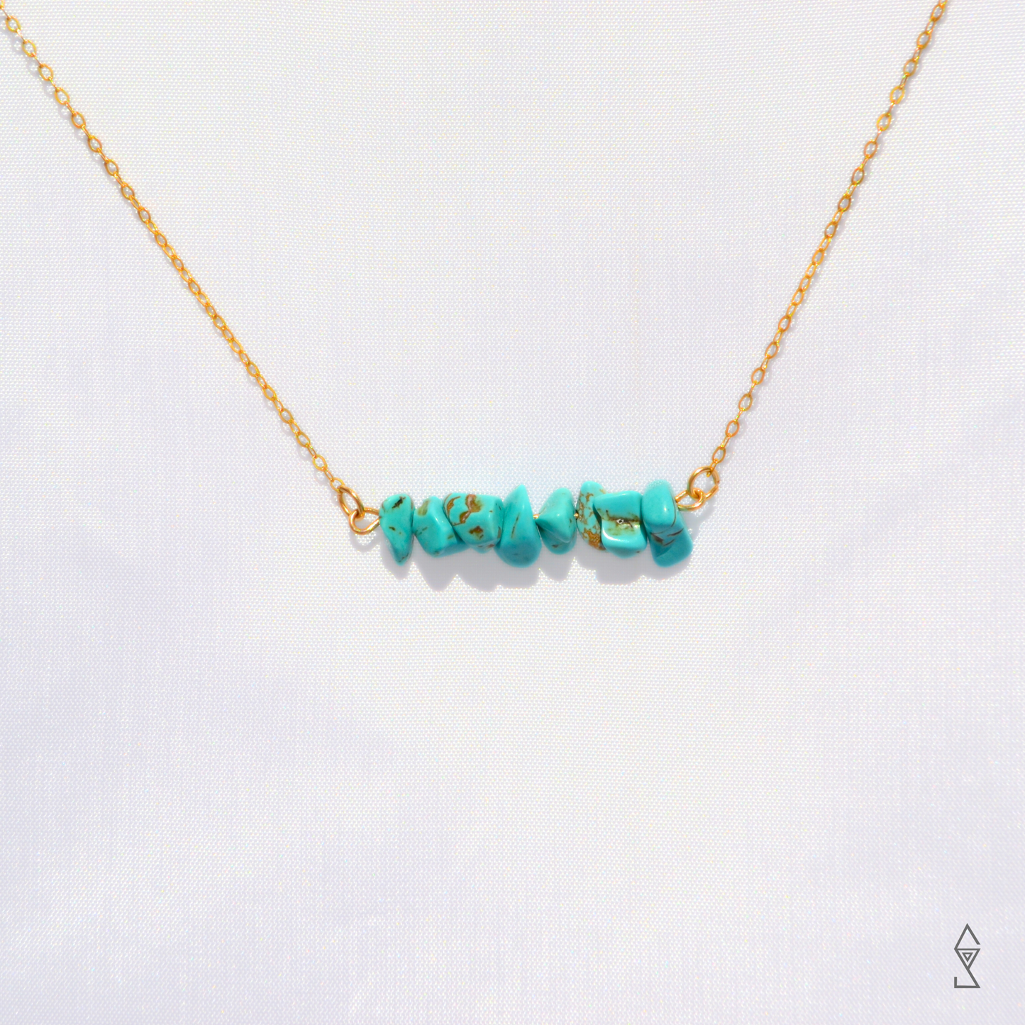 Blue howlite 14k gold necklace with blue howlite chips