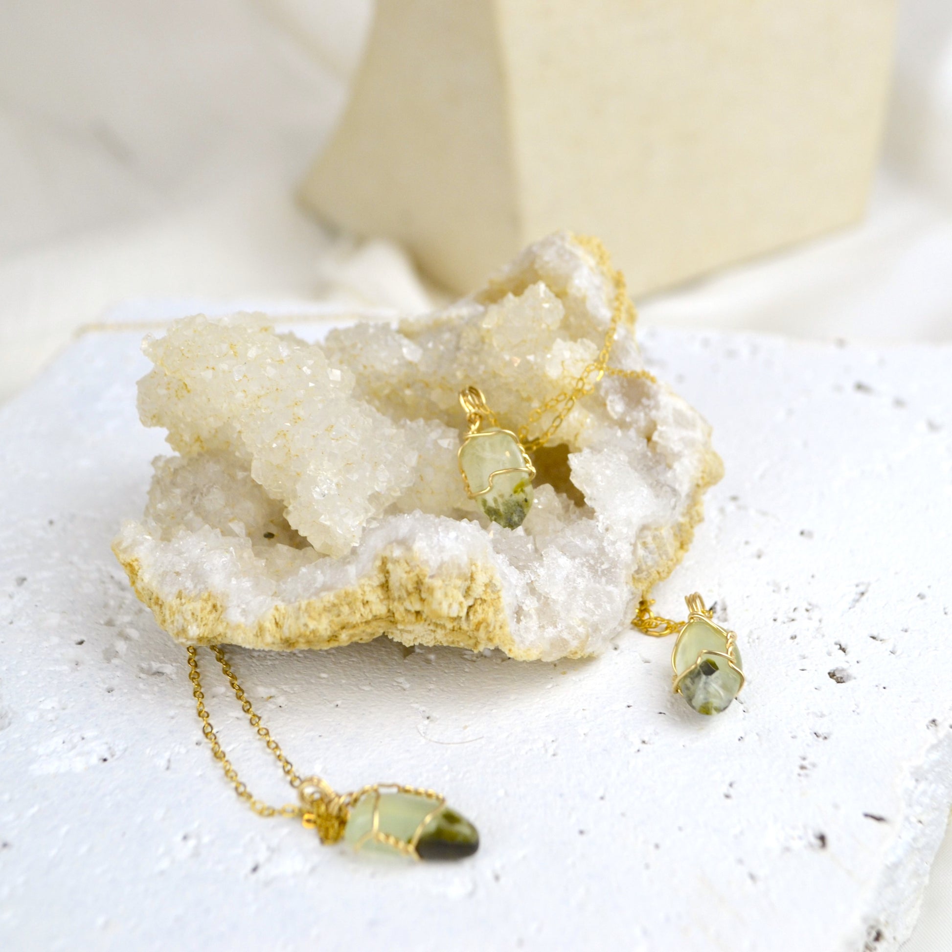 prehnite crystal meaning and properties. Benefits of wearing Prehnite Necklace