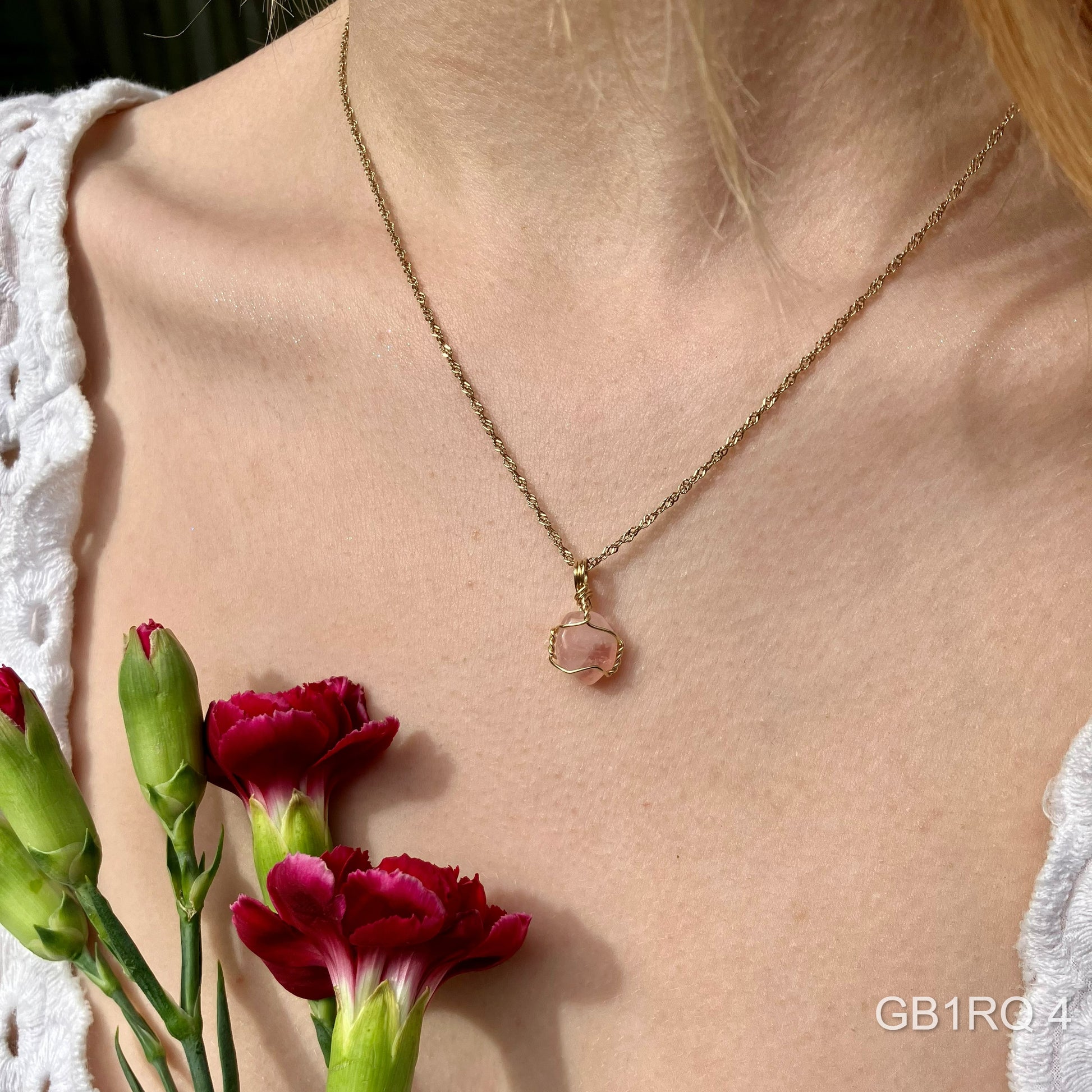 rose quartz necklace