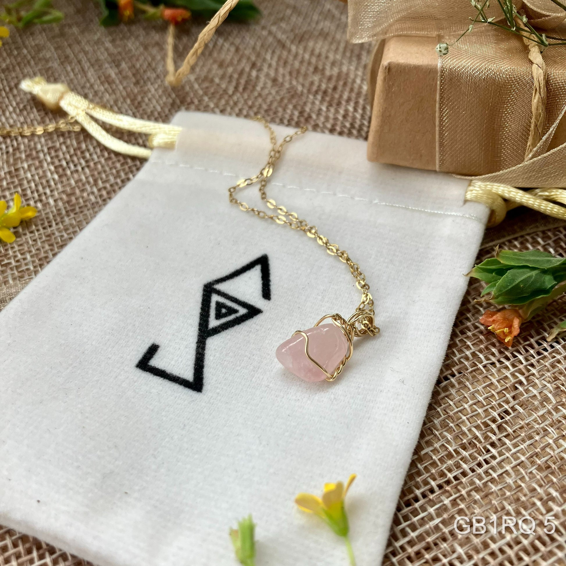 rose quartz necklace